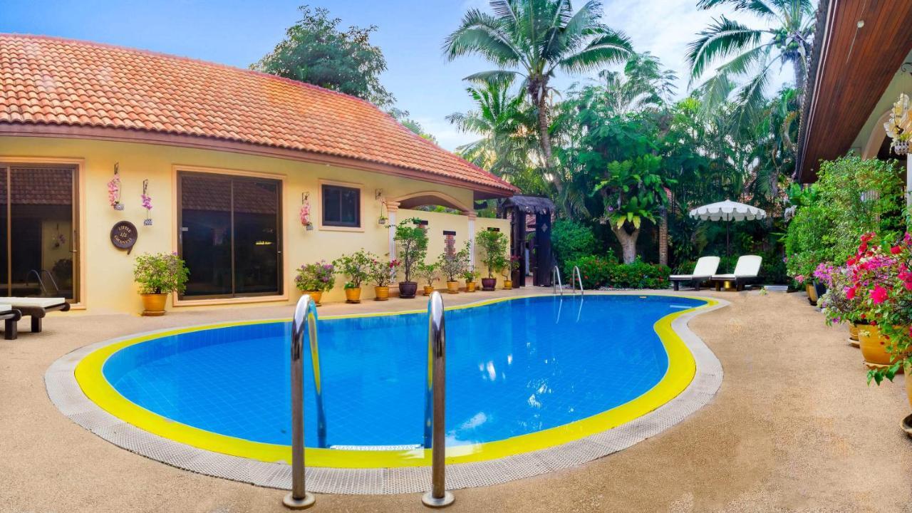 Coconut Paradise Villas Rawai エクステリア 写真