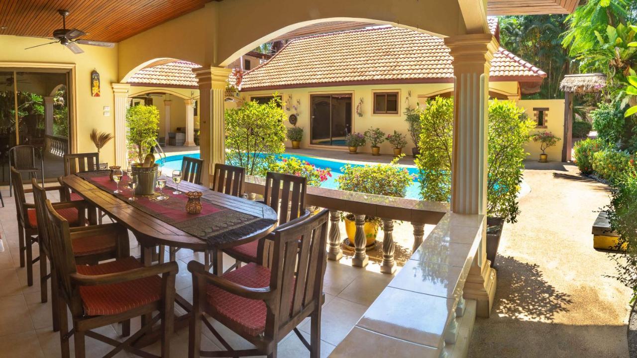 Coconut Paradise Villas Rawai エクステリア 写真
