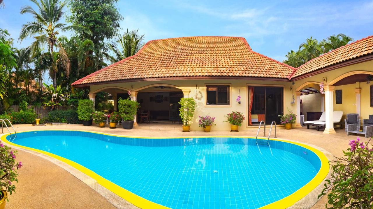 Coconut Paradise Villas Rawai エクステリア 写真