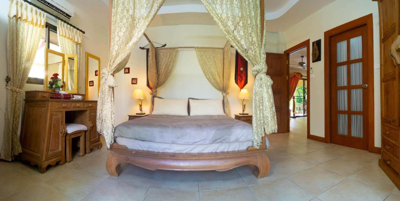 Coconut Paradise Villas Rawai エクステリア 写真